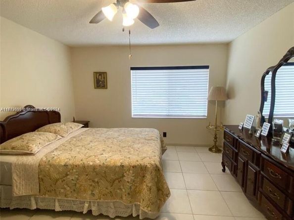 8089 Sweetbriar Way 8089, Boca Raton FL 33496