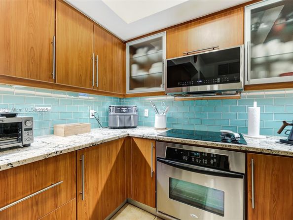 888 S Douglas Rd 1117, Coral Gables FL 33134