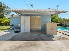 573 Palmetto Dr, Miami Springs FL 33166