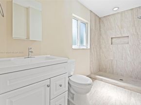 573 Palmetto Dr, Miami Springs FL 33166