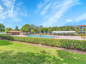1551 SW 135th Ter 314G, Pembroke Pines FL 33027