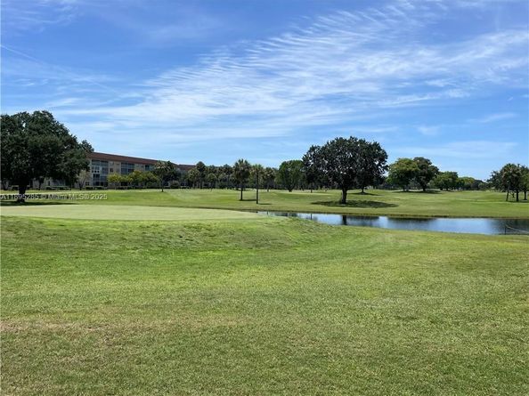 1551 SW 135th Ter 314G, Pembroke Pines FL 33027
