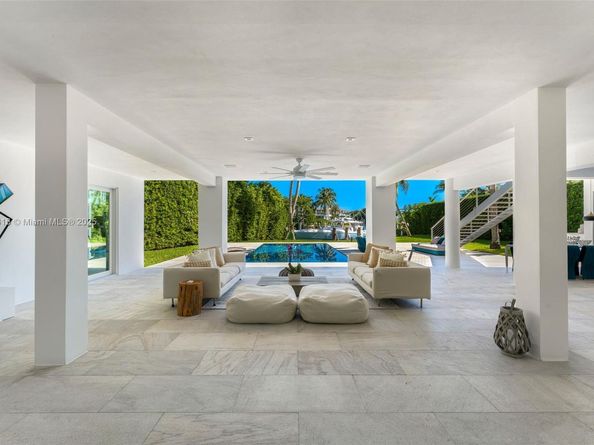 481 S Mashta Drive, Key Biscayne FL 33149
