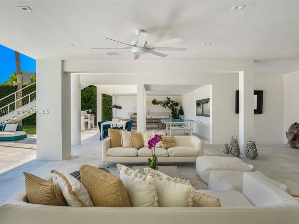 481 S Mashta Drive, Key Biscayne FL 33149