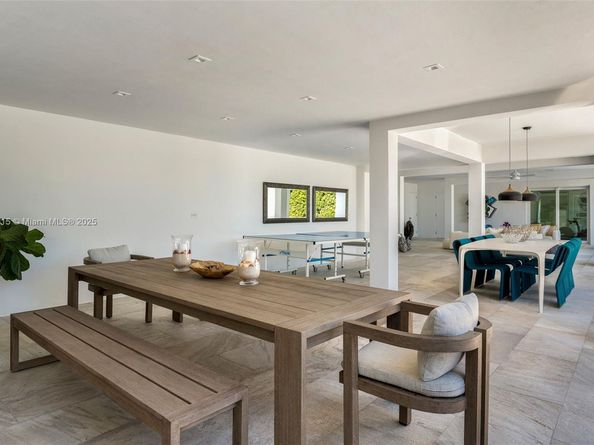 481 S Mashta Drive, Key Biscayne FL 33149