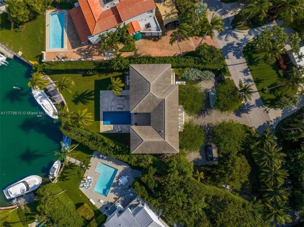 481 S Mashta Drive, Key Biscayne FL 33149