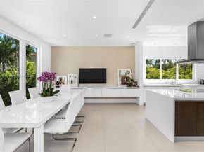 481 S Mashta Drive, Key Biscayne FL 33149