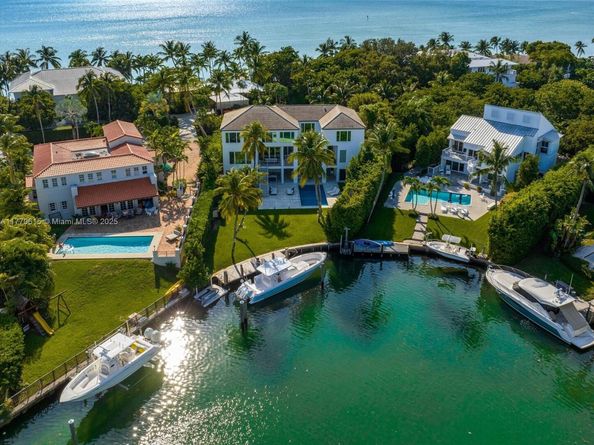481 S Mashta Drive, Key Biscayne FL 33149