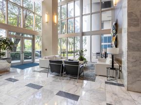 185 SW 7 St 1508, Miami FL 33130
