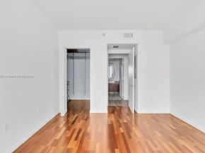 185 SW 7 St 1508, Miami FL 33130