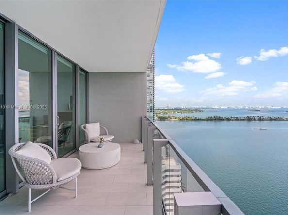 2900 NE 7th Ave 1804, Miami FL 33137