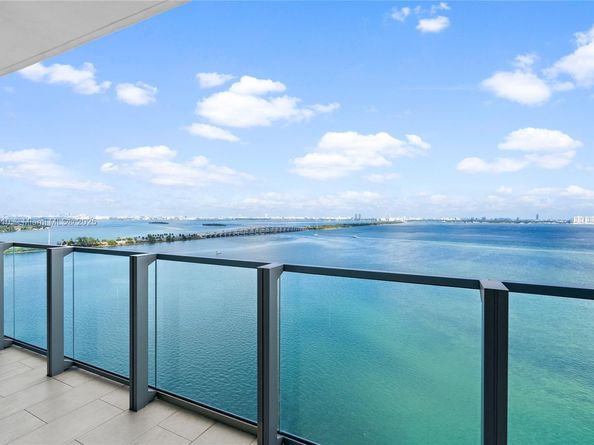 2900 NE 7th Ave 1804, Miami FL 33137