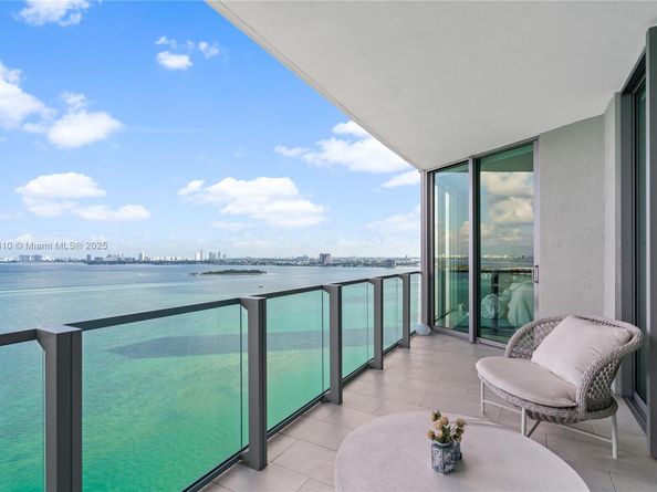 2900 NE 7th Ave 1804, Miami FL 33137