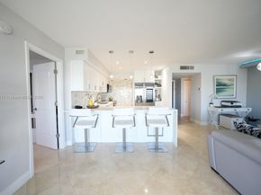 200 Diplomat Pkwy 827, Hallandale Beach FL 33009