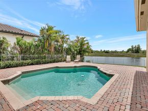 3060 SW 195th Ter, Miramar FL 33029