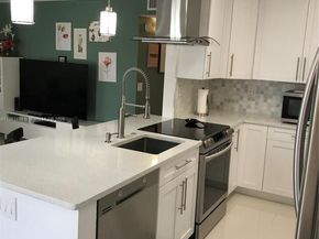 466 Normandy J 466, Delray Beach FL 33484