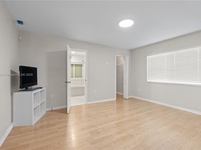 15327 SW 179th Ter, Miami FL 33187