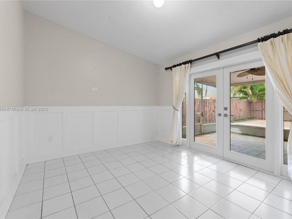 15327 SW 179th Ter, Miami FL 33187