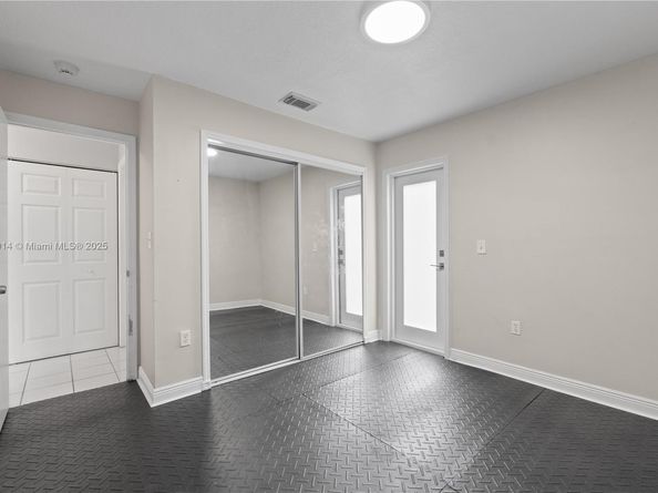 15327 SW 179th Ter, Miami FL 33187