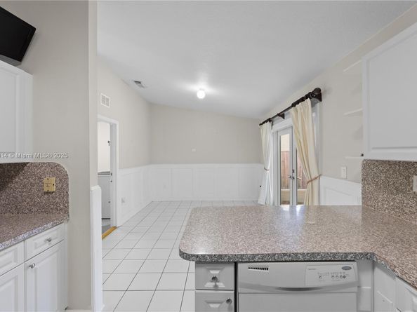 15327 SW 179th Ter, Miami FL 33187