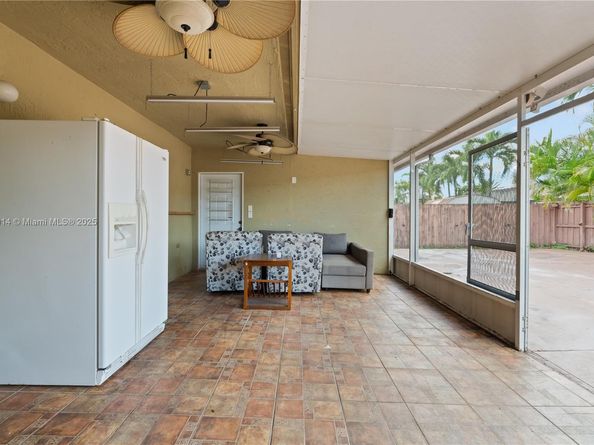 15327 SW 179th Ter, Miami FL 33187