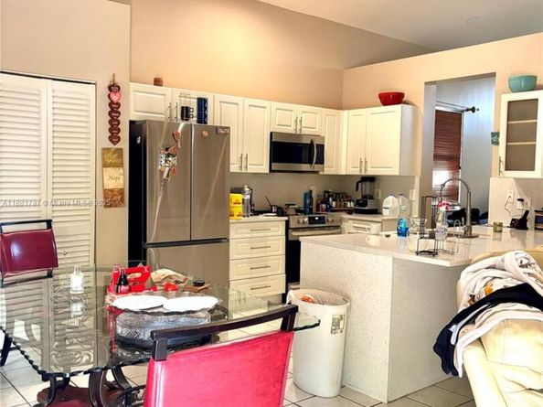 306 NW 115th way, Coral Springs FL 33071
