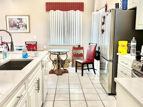 306 NW 115th way, Coral Springs FL 33071