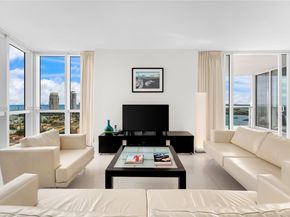 400 Alton Rd 2210, Miami Beach FL 33139