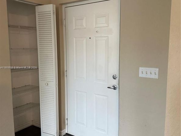6790 W Sample Rd 6790, Coral Springs FL 33067