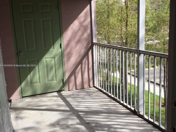 6790 W Sample Rd 6790, Coral Springs FL 33067