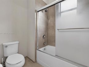 11561 SW 232nd Ln, Homestead FL 33032