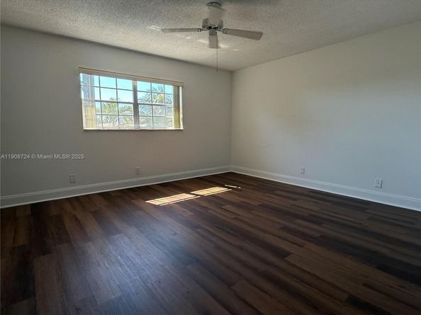 8900 W Sample Road 204, Coral Springs FL 33065