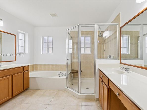 14014 SW 276th Way, Homestead FL 33032