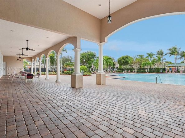 14014 SW 276th Way, Homestead FL 33032