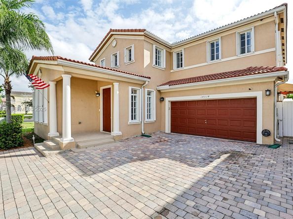 14014 SW 276th Way, Homestead FL 33032