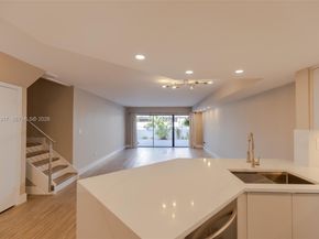 3525 Magellan Cir 626, Aventura FL 33180