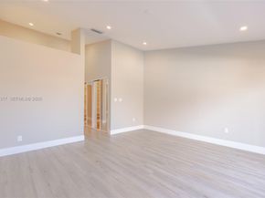 3525 Magellan Cir 626, Aventura FL 33180