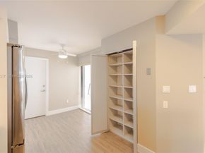 3525 Magellan Cir 626, Aventura FL 33180