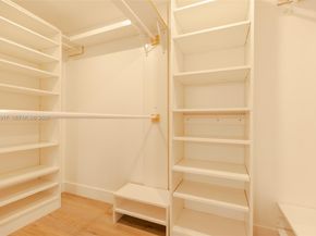 3525 Magellan Cir 626, Aventura FL 33180