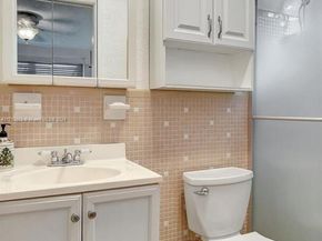 16750 NE 14th Ave 212, Miami FL 33162