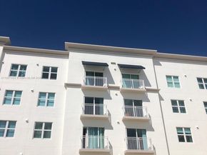 50 Menores Ave 711, Coral Gables FL 33134