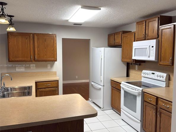 836 Blueberry Dr, Wellington FL 33414