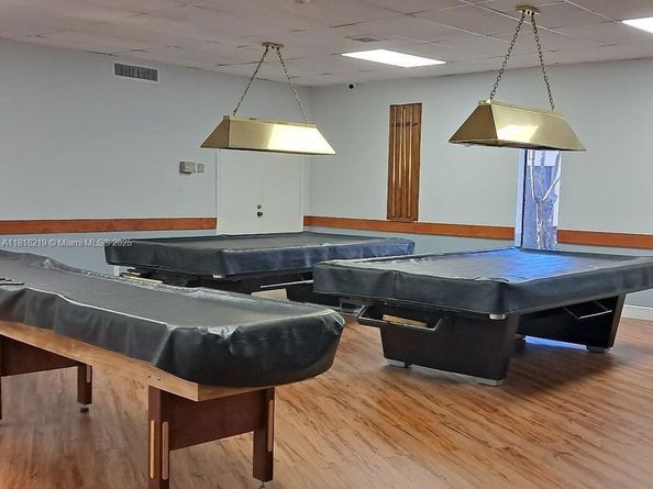 301 Cambridge Rd 302, Hollywood FL 33024
