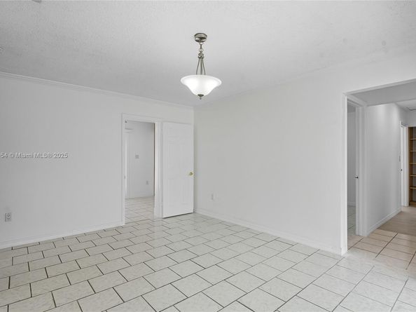 3024 N 73rd Ter, Hollywood FL 33024