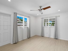 3024 N 73rd Ter, Hollywood FL 33024