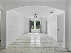 3024 N 73rd Ter, Hollywood FL 33024