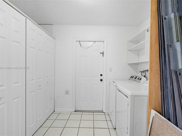 3024 N 73rd Ter, Hollywood FL 33024