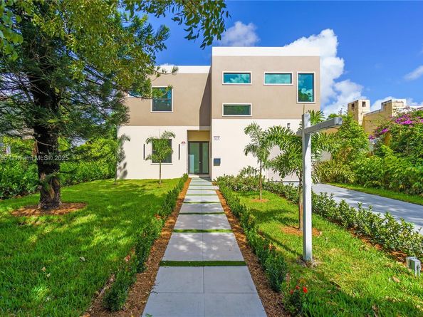 1819 SW 11th Ter, Miami FL 33135