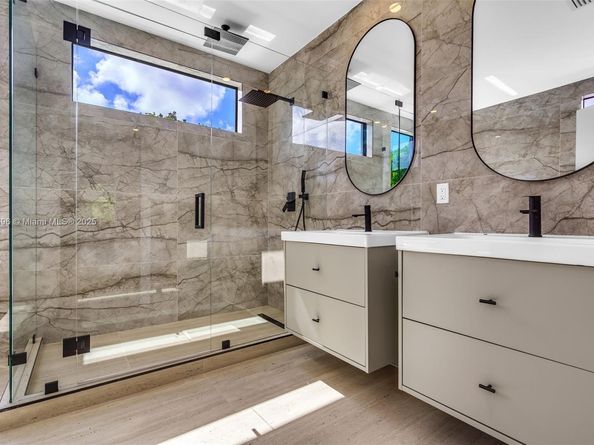 1819 SW 11th Ter, Miami FL 33135