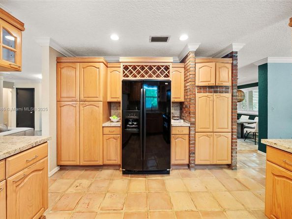 1414 Ferdinand St, Coral Gables FL 33134
